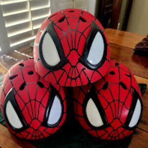 MARVEL SPIDER-MAN MULTISPORT HELMET KIDS 5-8 NWT Unisex MADE In USA, NWT